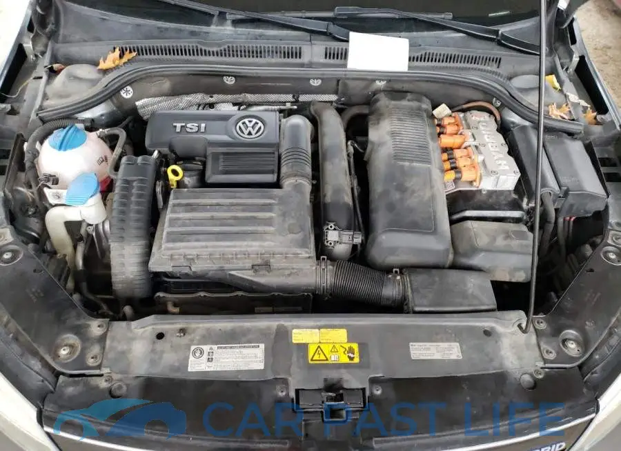 3VW637AJ9DM263377# 11