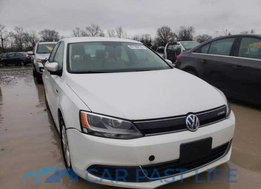 3VW637AJXEM214092# 9