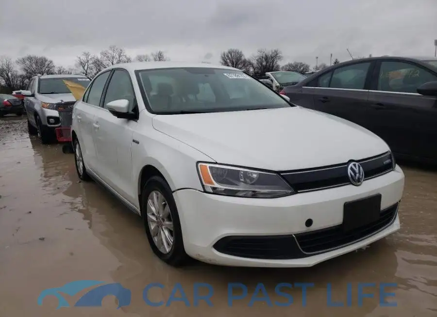 3VW637AJXEM214092# 1