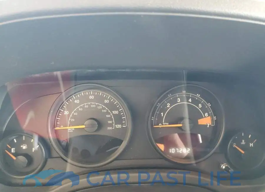 1C4NJCBA7GD755059# 8