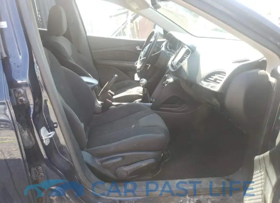 1C3CDFDH5FD127904# 5