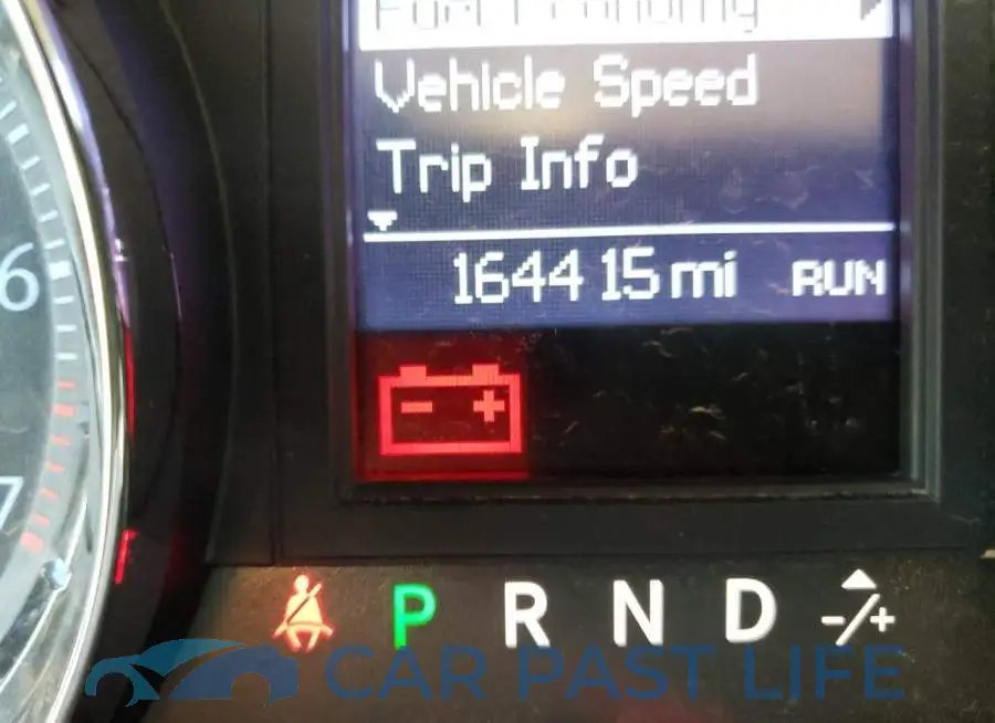 2C4RC1BG7DR526085# 8