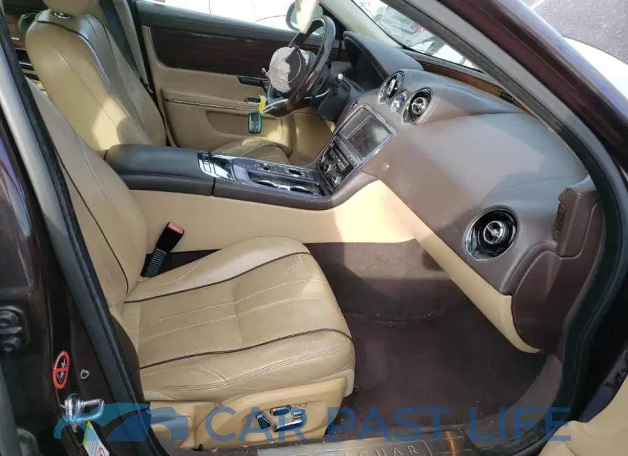 SAJWA1C79D8V40896# 5