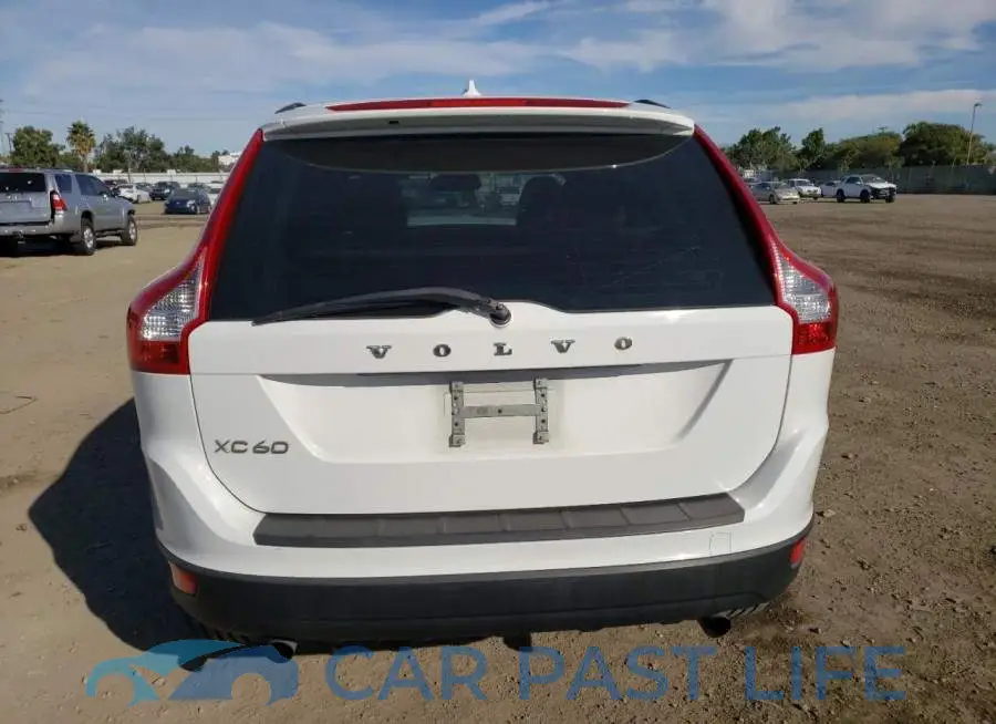 YV4940DL9D2445795# 6