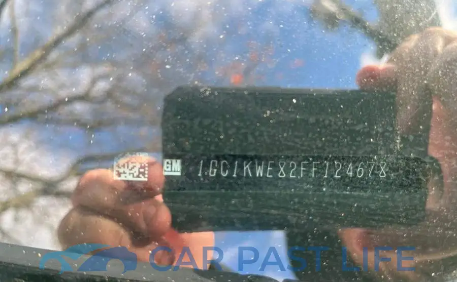 1GC1KWE82FF124678# 10