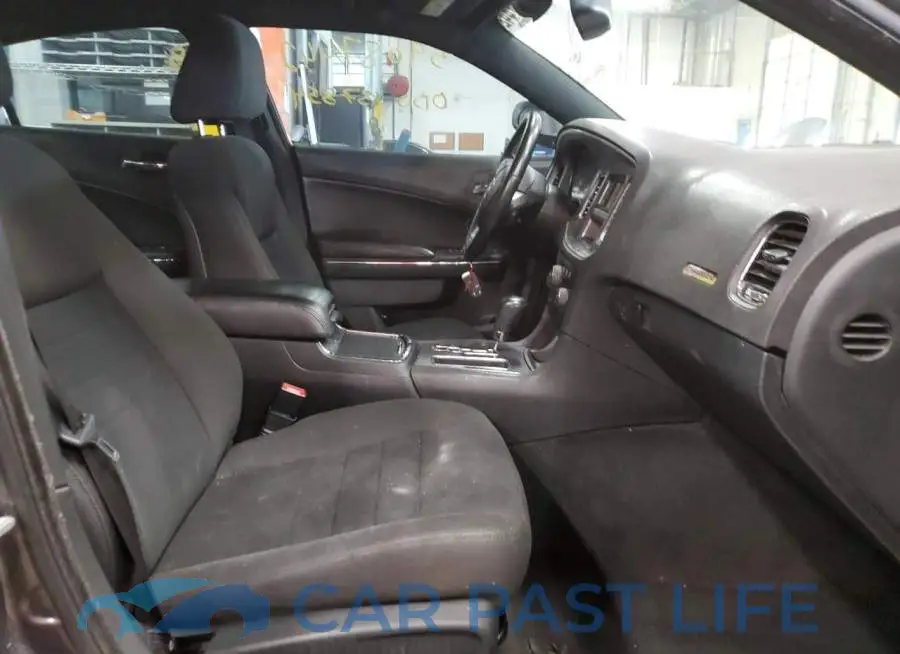 2C3CDXBG1DH726296# 5