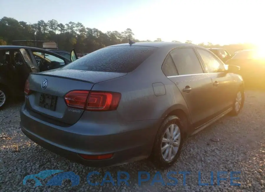 3VW637AJ6EM207494# 4