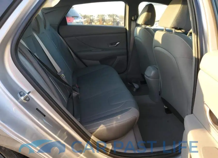 5NPLM4AG8NH079786# 10
