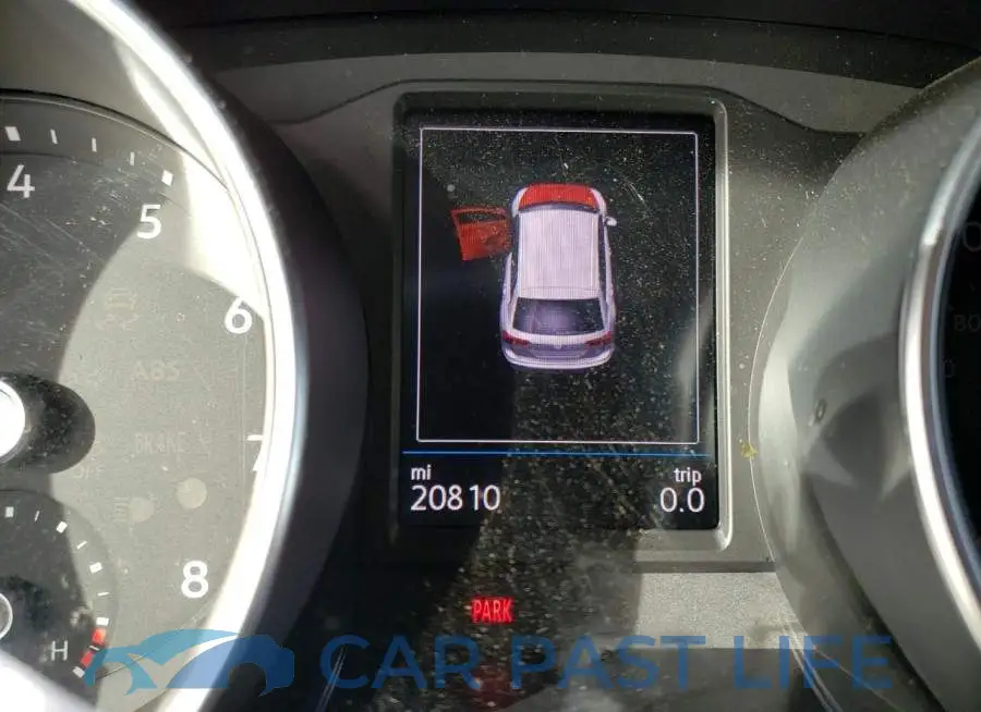 3VV2B7AX1KM175933# 8