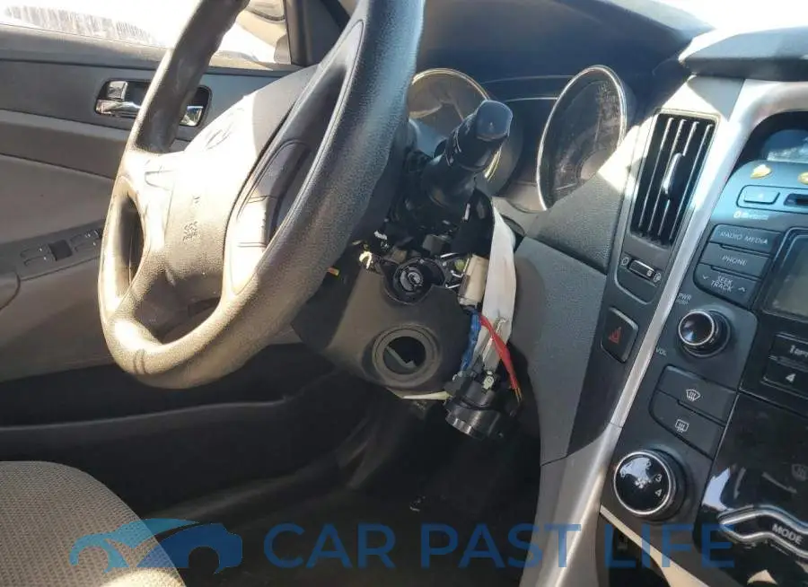 5NPEB4AC2DH724927# 9
