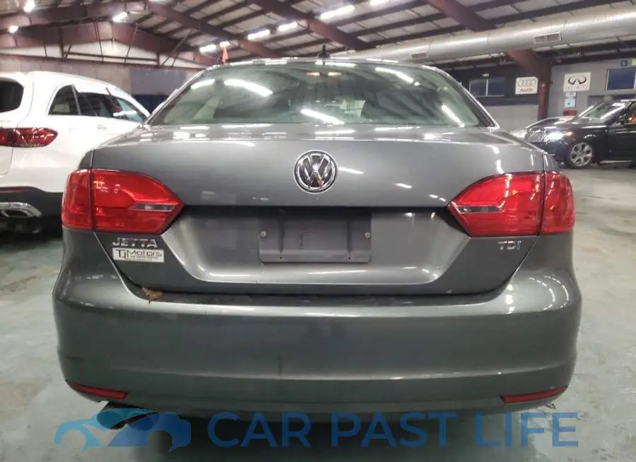 3VW3L7AJ5DM370106# 6