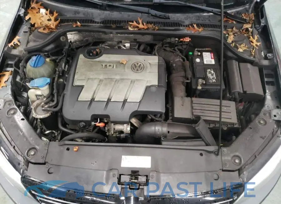 3VW3L7AJ5DM370106# 11