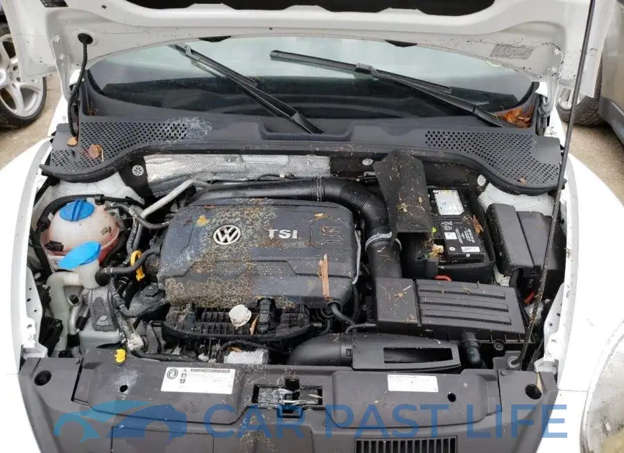 3VW517ATXFM809979# 7