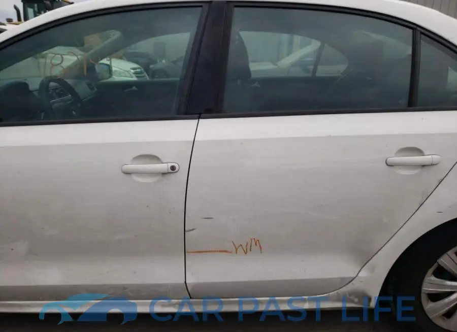 3VW2K7AJ4EM375622# 9