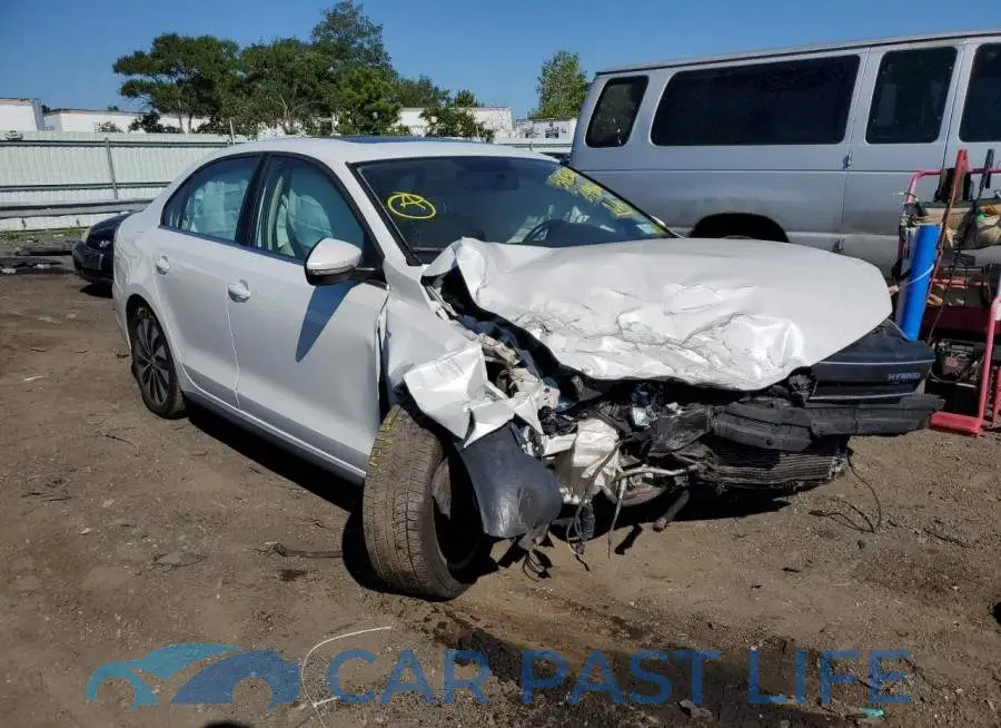 3VW637AJ4EM249856# 1