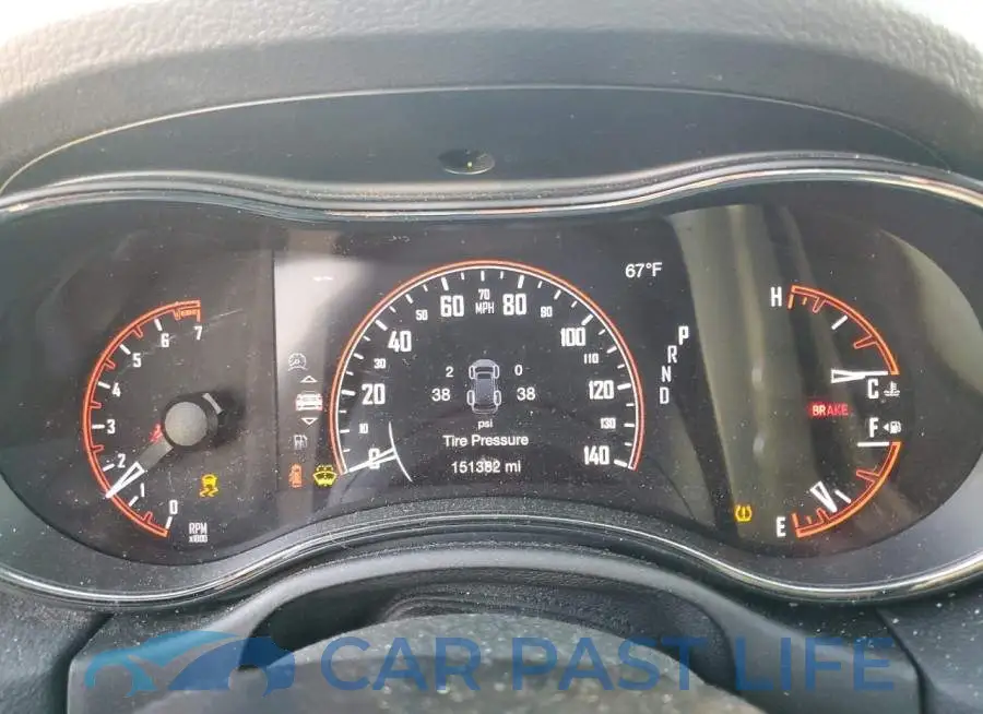 1C4RDJDG3JC359870# 8