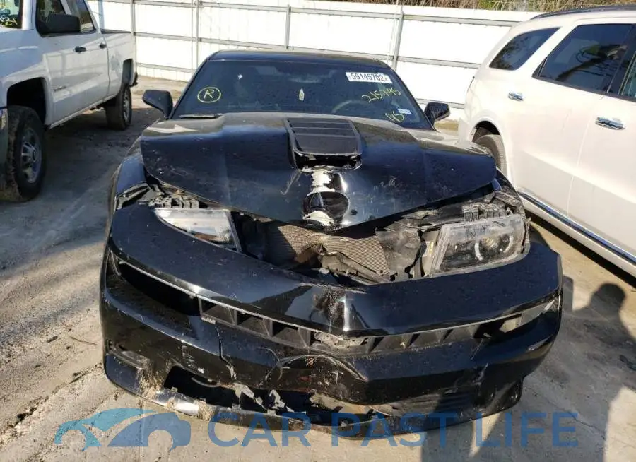 2G1FK1EJ5F9215795# 9