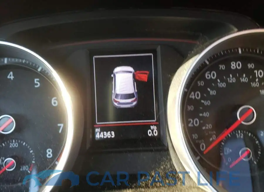 3VW5T7AU6KM007149# 8