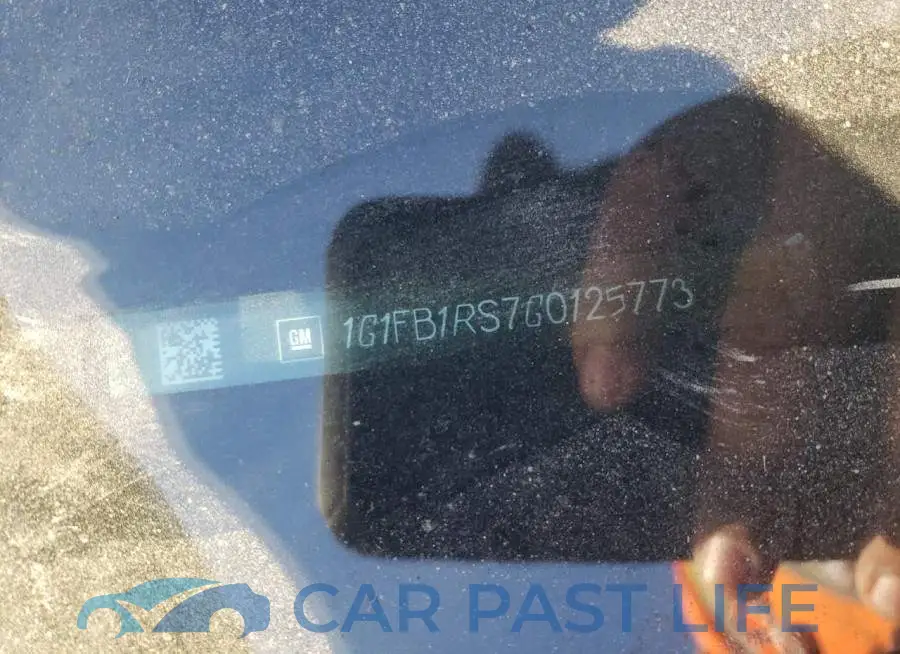 1G1FB1RS7G0125773# 10