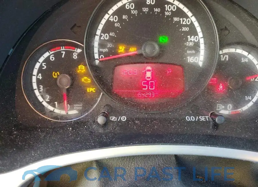 3VW5P7AT5DM832520# 8