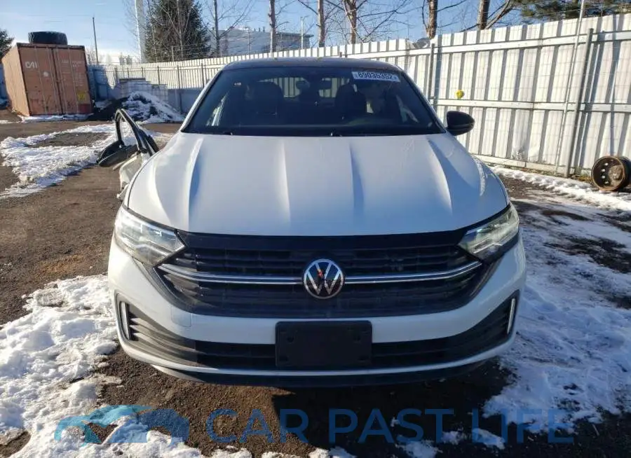 3VWSM7BUXNM008033# 5