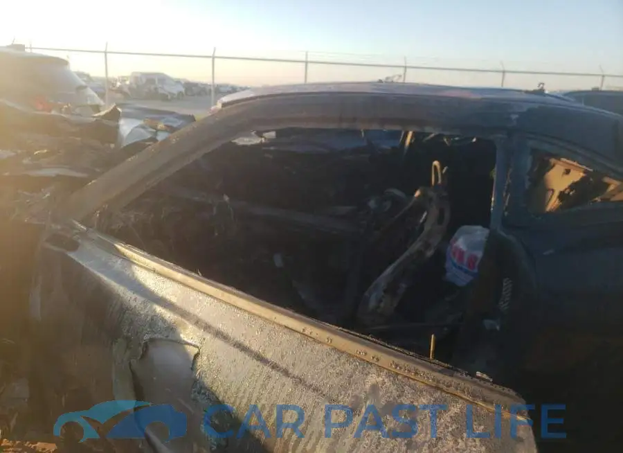 2G1FB1E38D9242827# 10