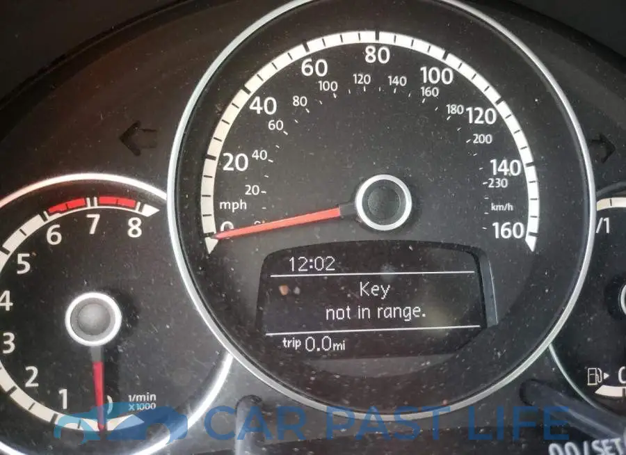 3VW5X7ATXDM828401# 8