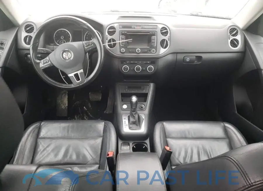 WVGBV3AX2DW618975# 8