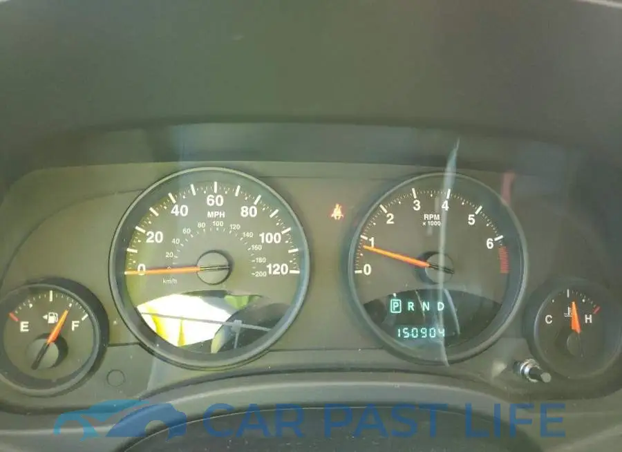 1C4NJCEB7DD232043# 9