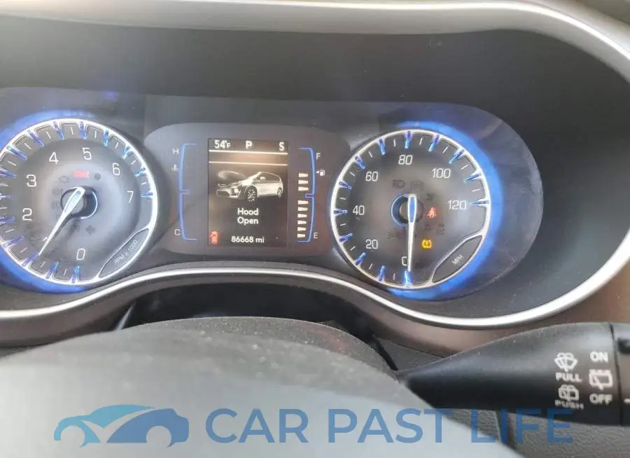 2C4RC1BG6JR152158# 9