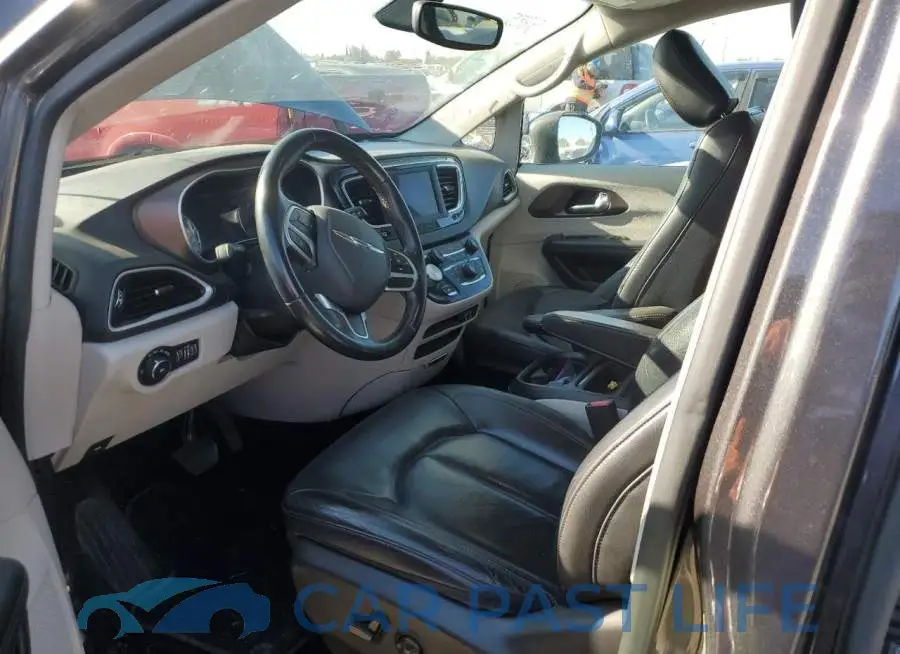 2C4RC1BG6JR152158# 7