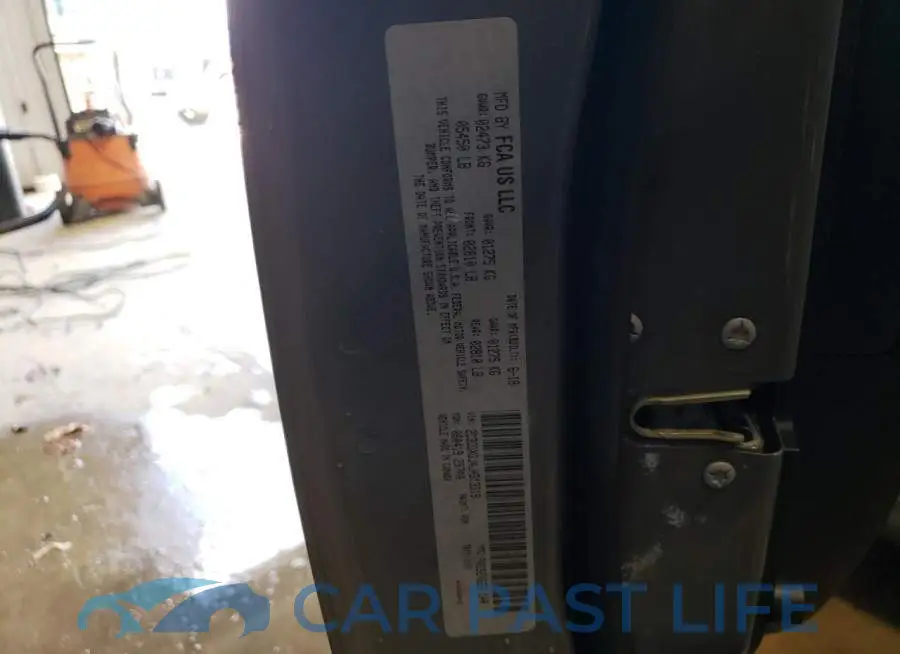 2C3CDXGJ4JH313319# 12