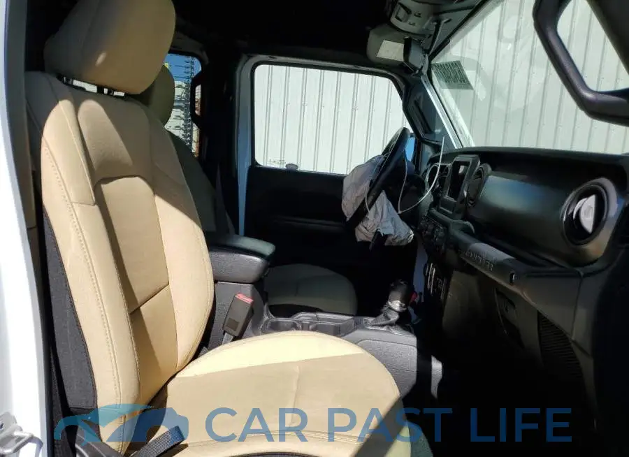 1C4HJXDG6JW161869# 5