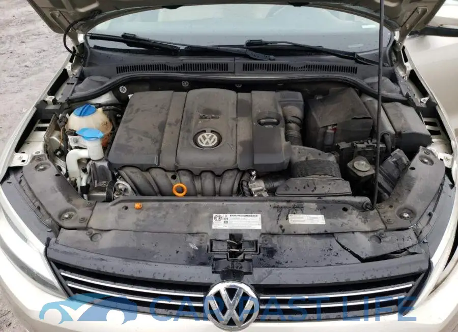 3VWDX7AJXDM221800# 11