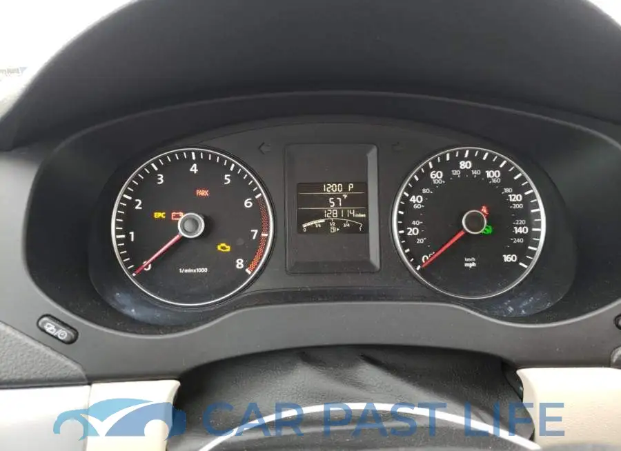 3VWDX7AJXDM221800# 9