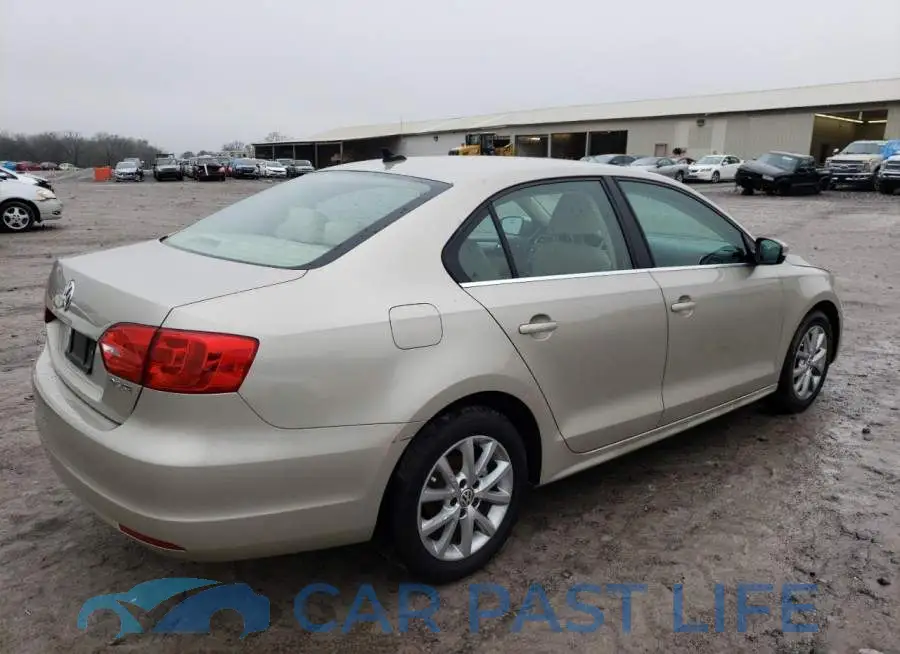 3VWDX7AJXDM221800# 3