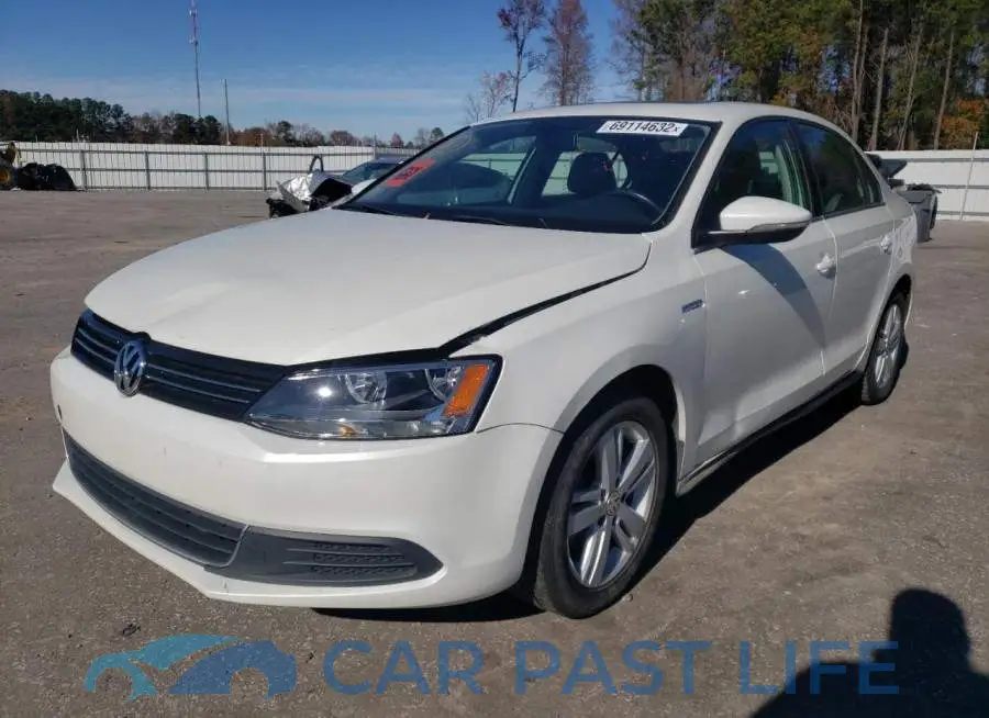 3VW637AJ0DM231093# 1