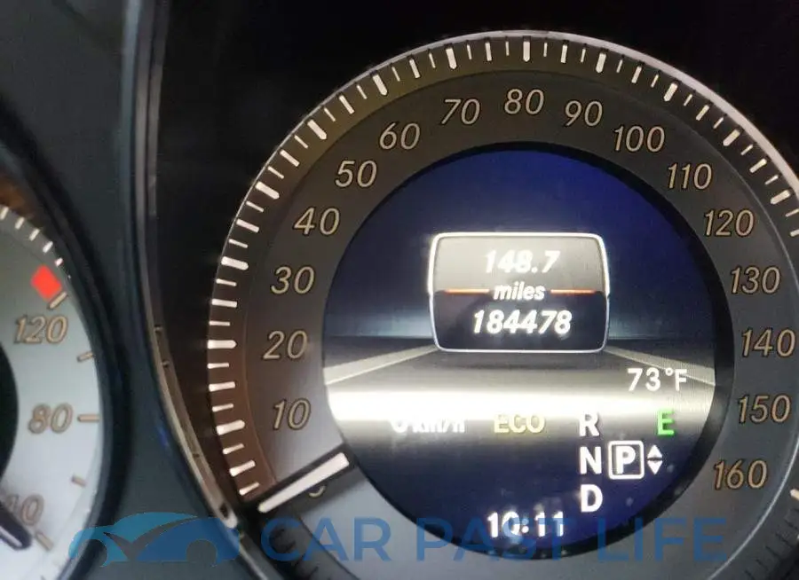 WDCGG5HB5DG144373# 8