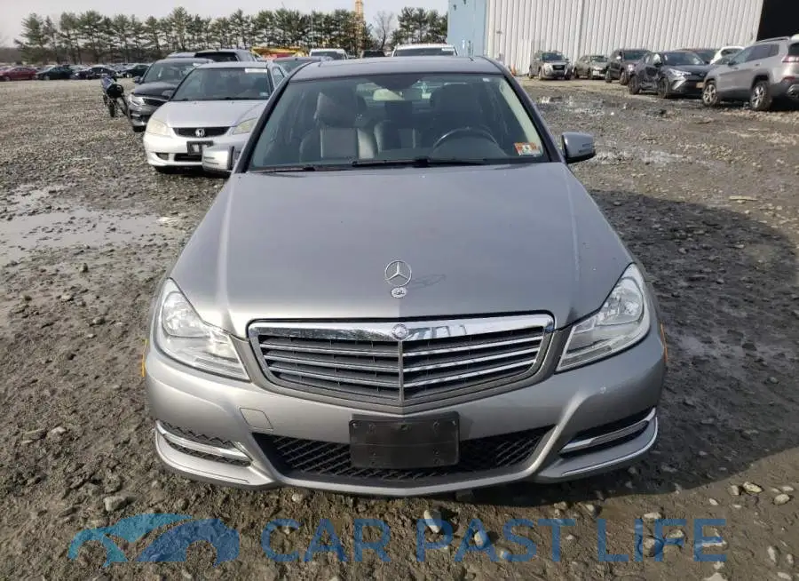 WDDGF8AB0DR280361# 5