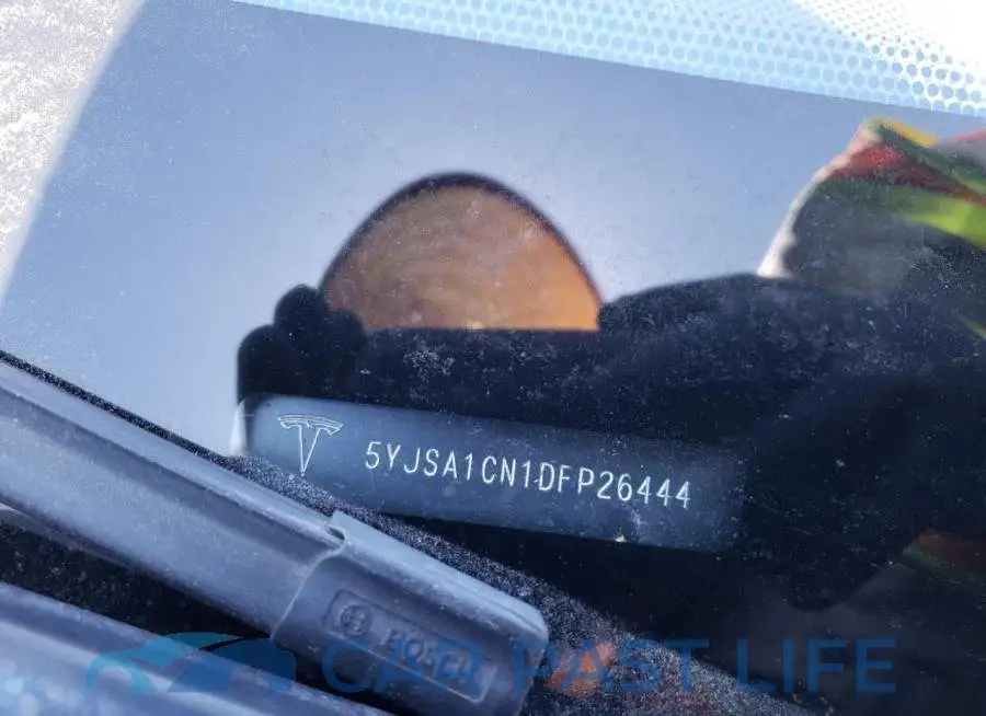 5YJSA1CN1DFP26444# 10
