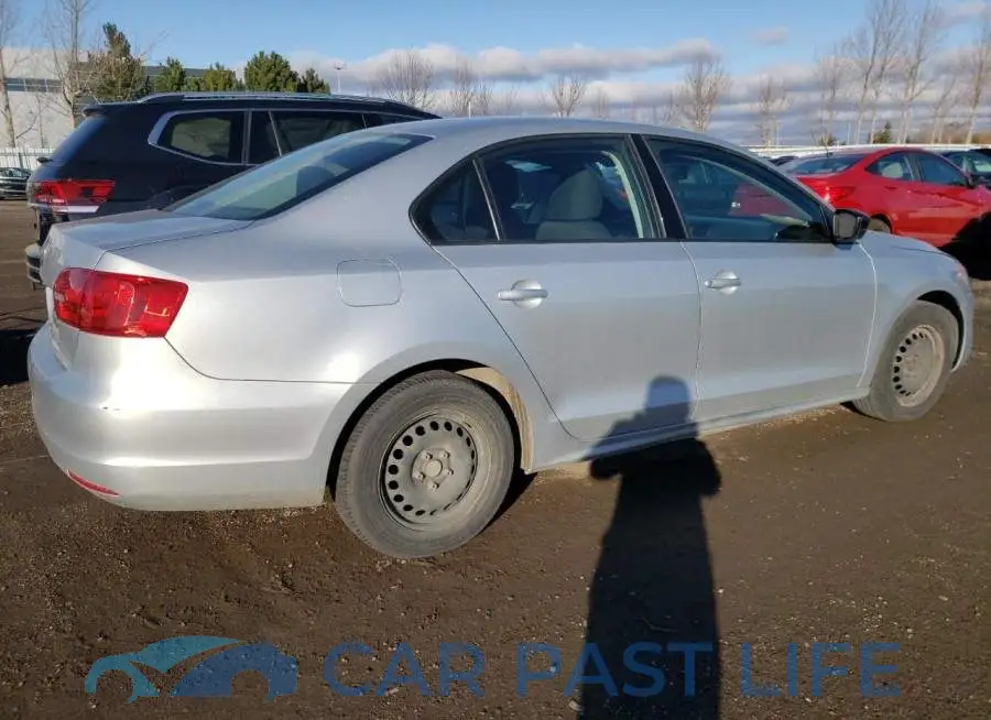 3VW1K7AJ7DM260586# 3
