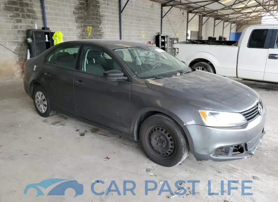 3VW2K7AJ3DM410813# 4