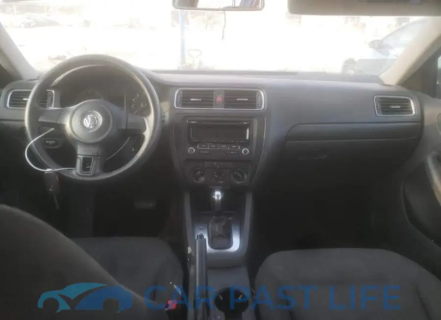 3VW2K7AJ9DM254325# 8