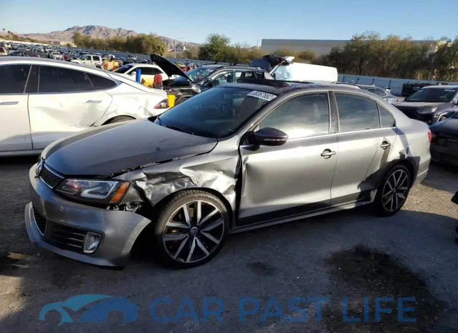3VW4S7AJ9EM213493# 1
