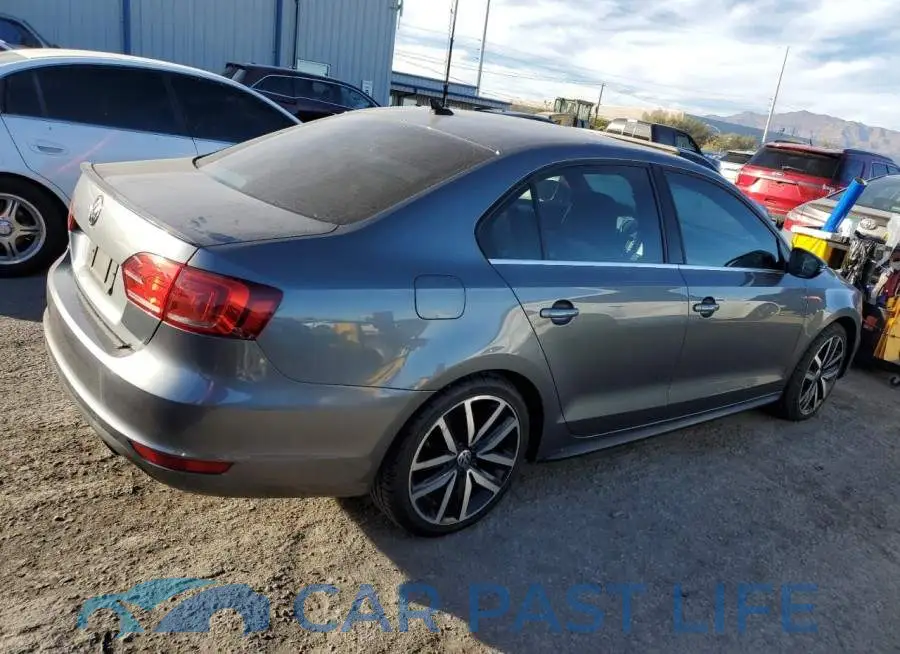 3VW4S7AJ9EM213493# 3
