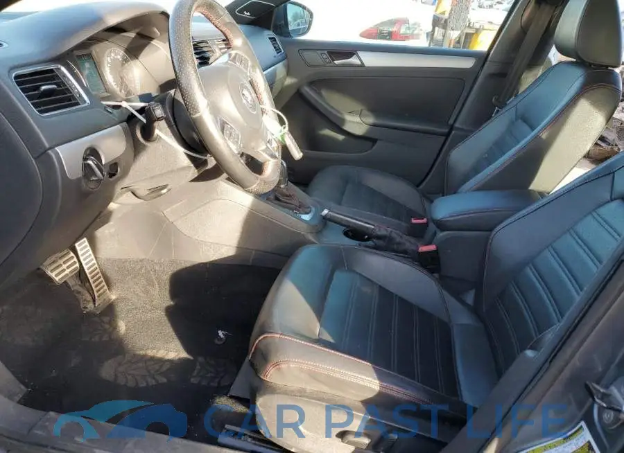 3VW4S7AJ9EM213493# 7