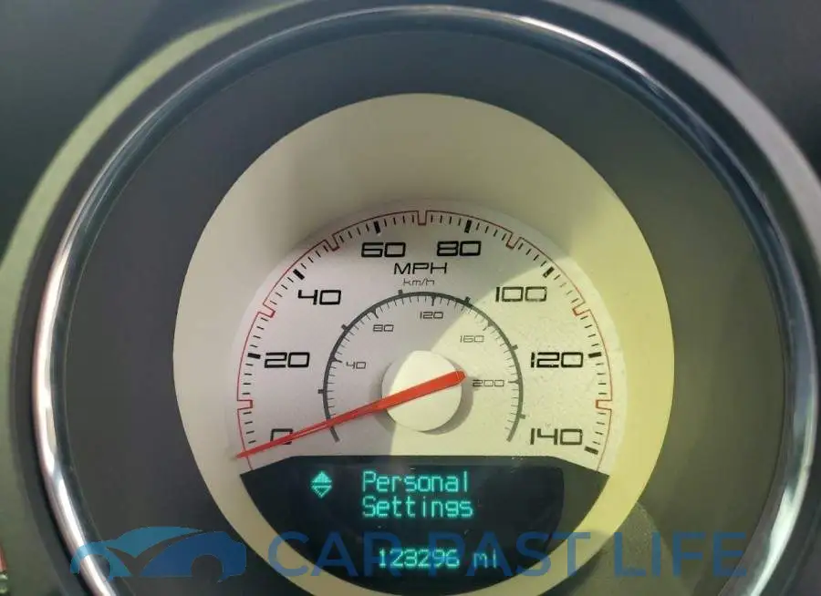 2C3CDYAG4DH665937# 8