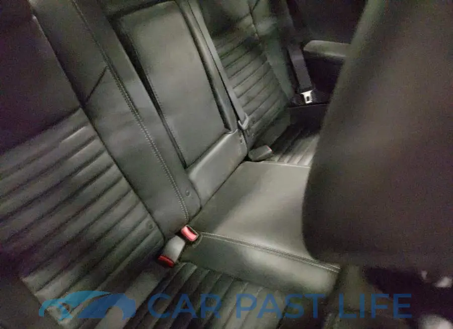 2C3CDYBT6DH565124# 10