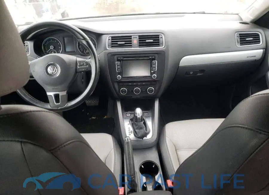3VW637AJ2DM306781# 8