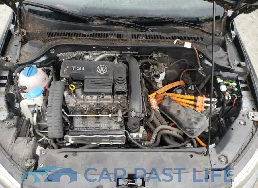 3VW637AJ2DM306781# 11